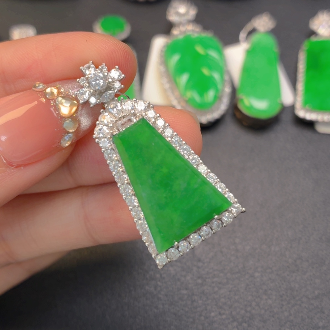 翡翠银S925镶嵌颈饰