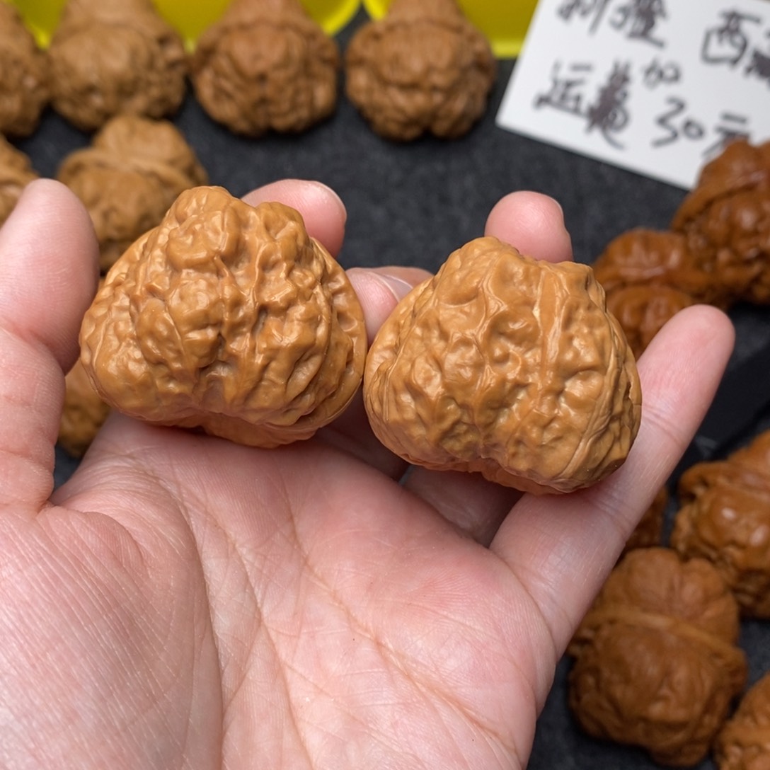 文玩核桃把件唐****帅蛤蟆37