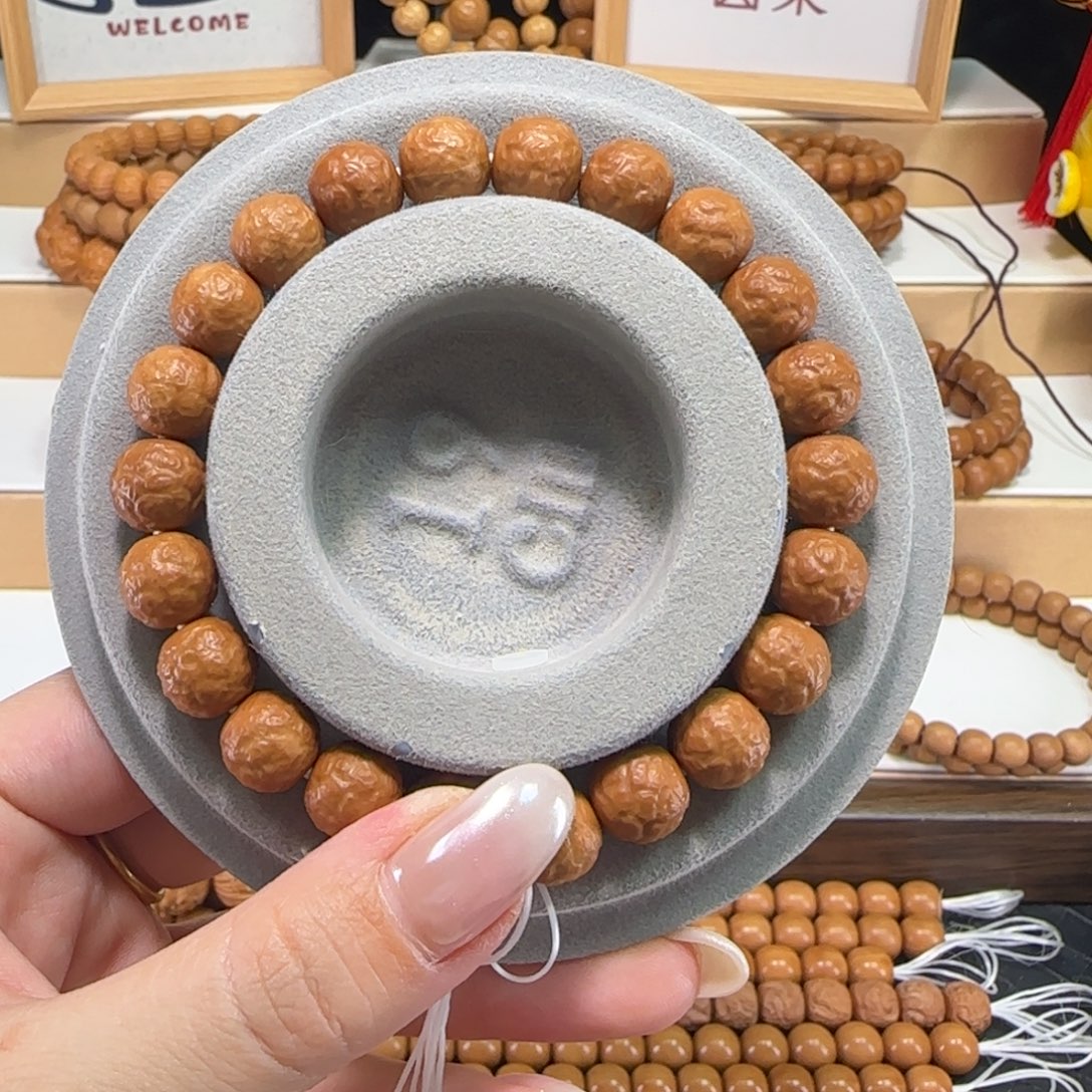 晚***风猴头核桃吊坠手工雕刻舍利