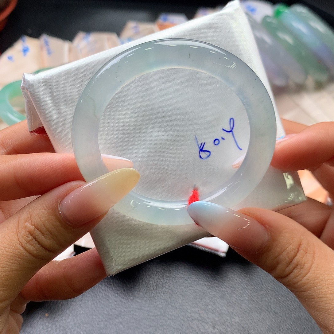 翡翠手镯（圆镯）未镶嵌19号 