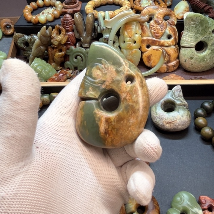 未镶嵌岫岩河磨玉（透闪石质玉）车挂▬****7