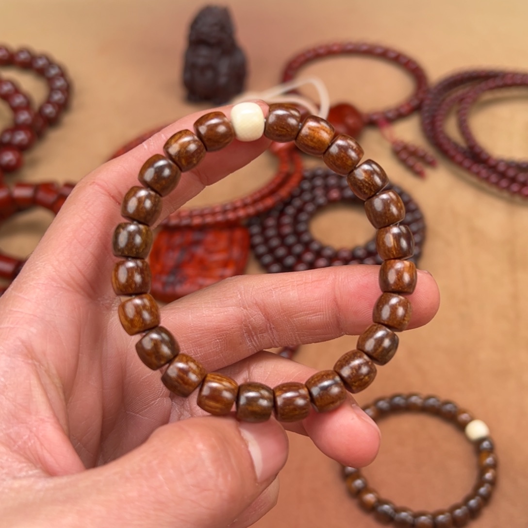贡木手串/手链8x9直切加配饰，58.8