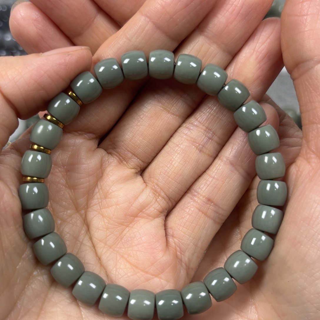 未镶嵌和田玉手链卡8直切