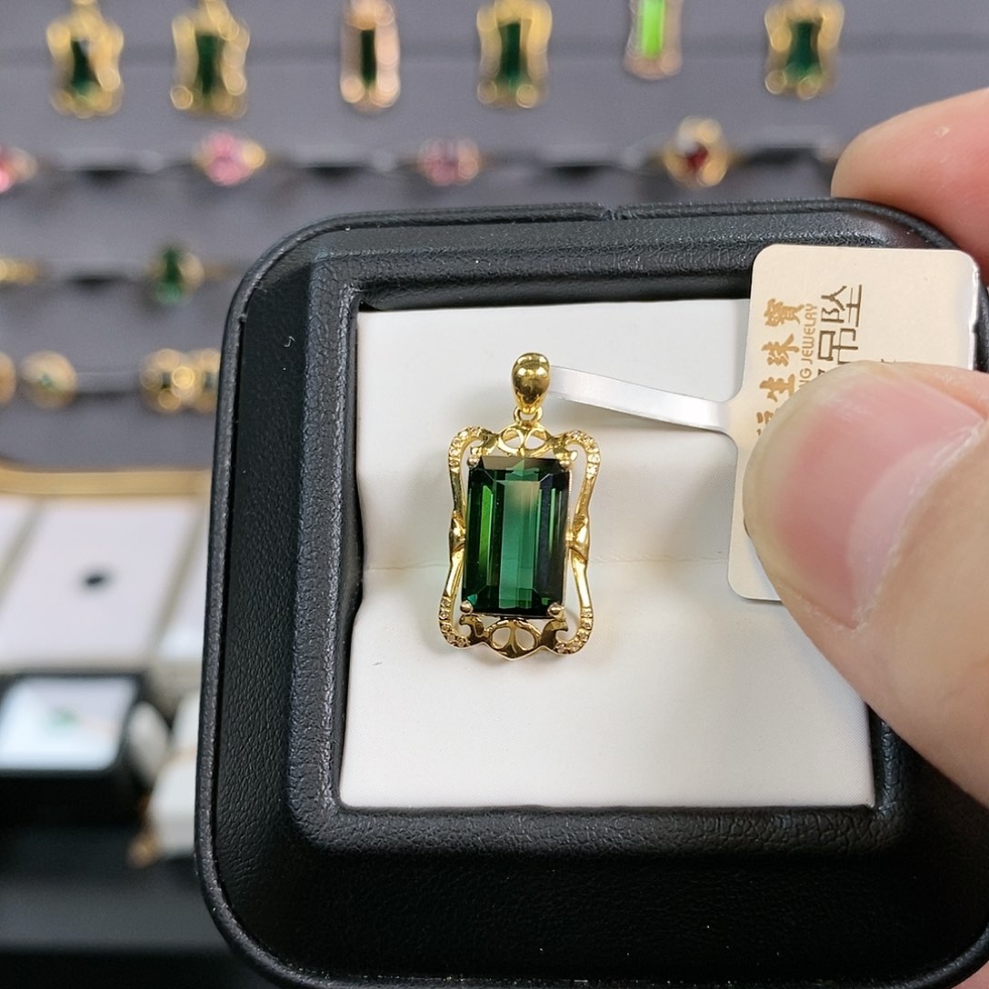 碧玺颈饰18K金镶嵌天然