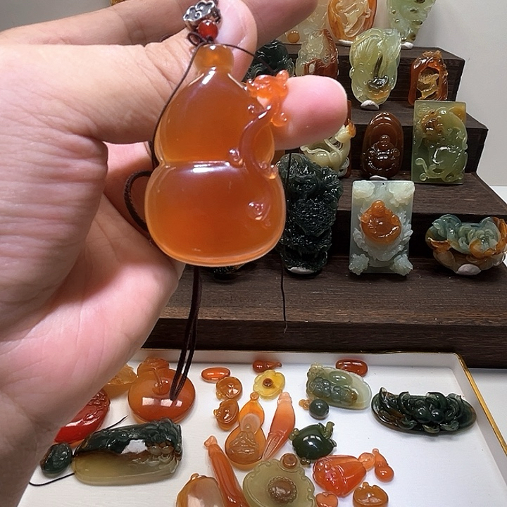 国石岫玉.葫芦，吊坠