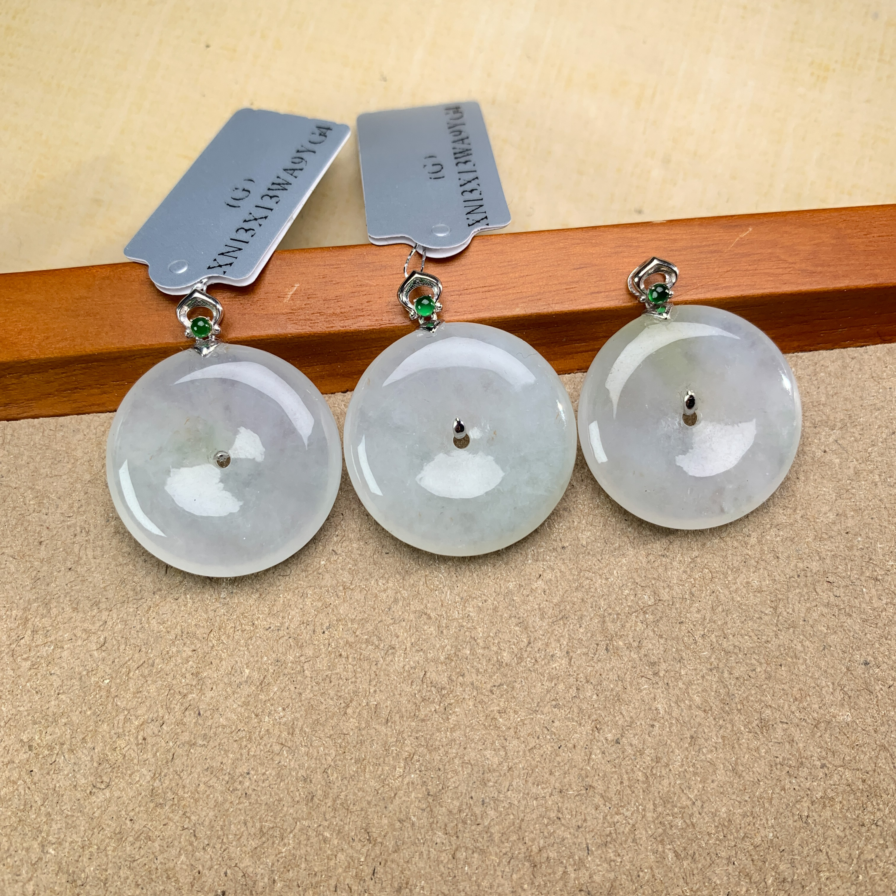 〖刘思懿〗翡翠平安扣|576221|多样性发一件