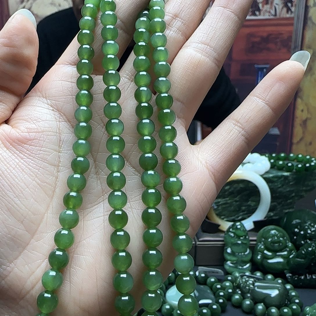 和田玉未镶嵌项链