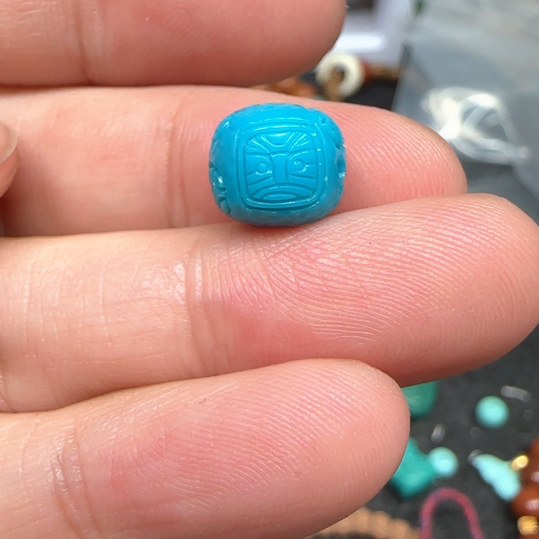 绿松石配饰未镶嵌