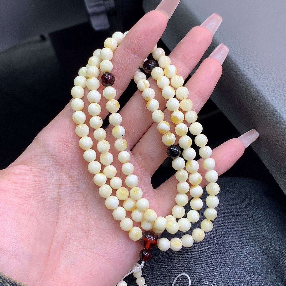 琥珀未镶嵌珠宝奇石6.8