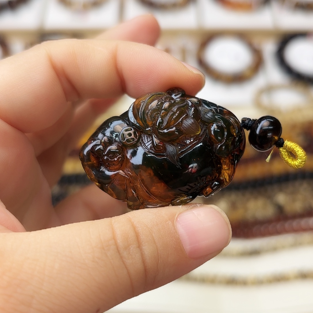 琥珀未镶嵌裸石大