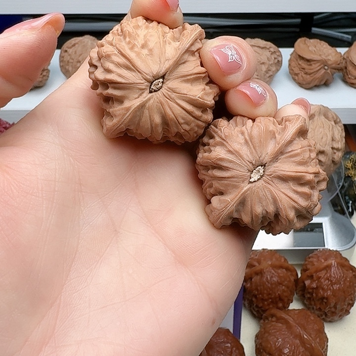 文玩核桃吊坠41全品原桩无药毕业对山地歪磨