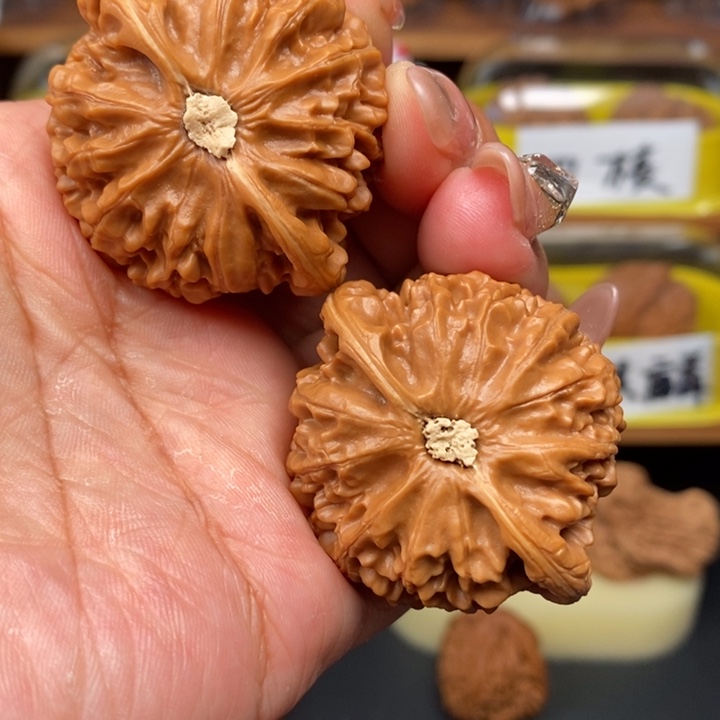 文玩核桃吊坠*️****45宫灯