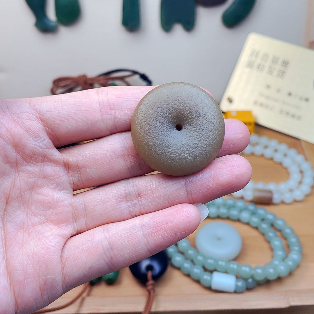 手链未镶嵌和田玉