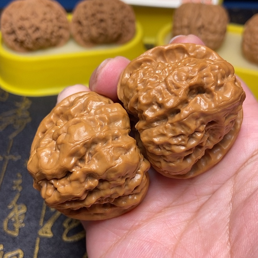 【闪购商品】文玩核桃把件不***于蛤蟆