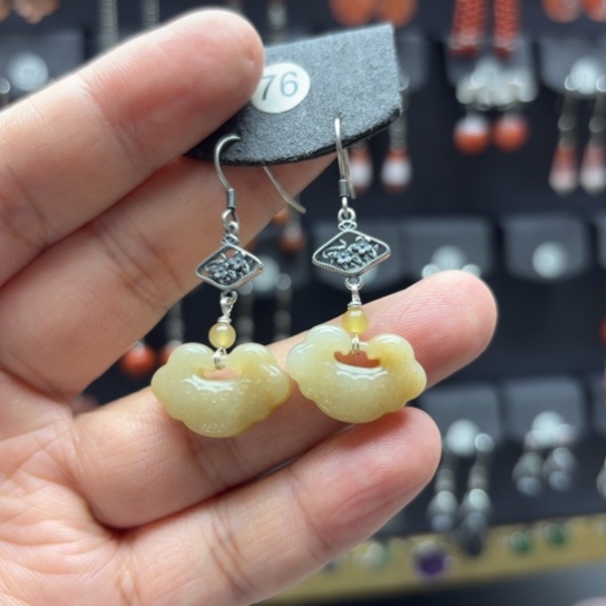 和田玉银S925镶嵌耳饰