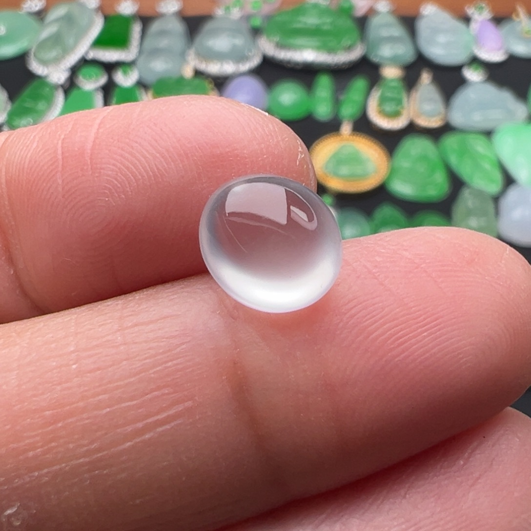 翡翠颈饰未镶嵌蛋8.7