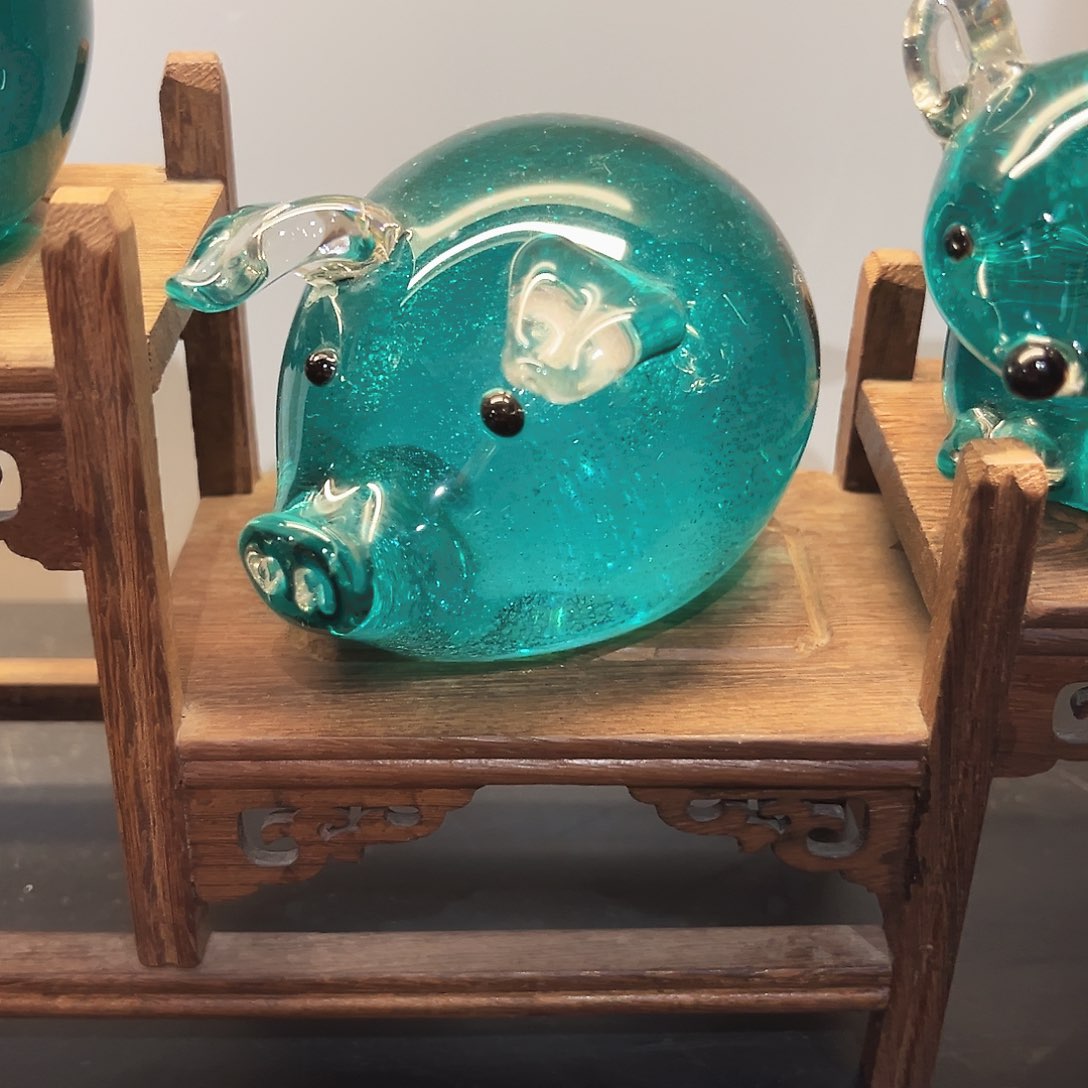 茶盏琉璃的颜色是什么颜色呢