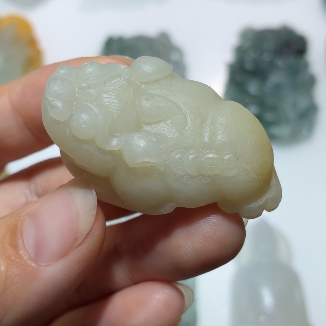 定制翡翠未镶嵌毛货