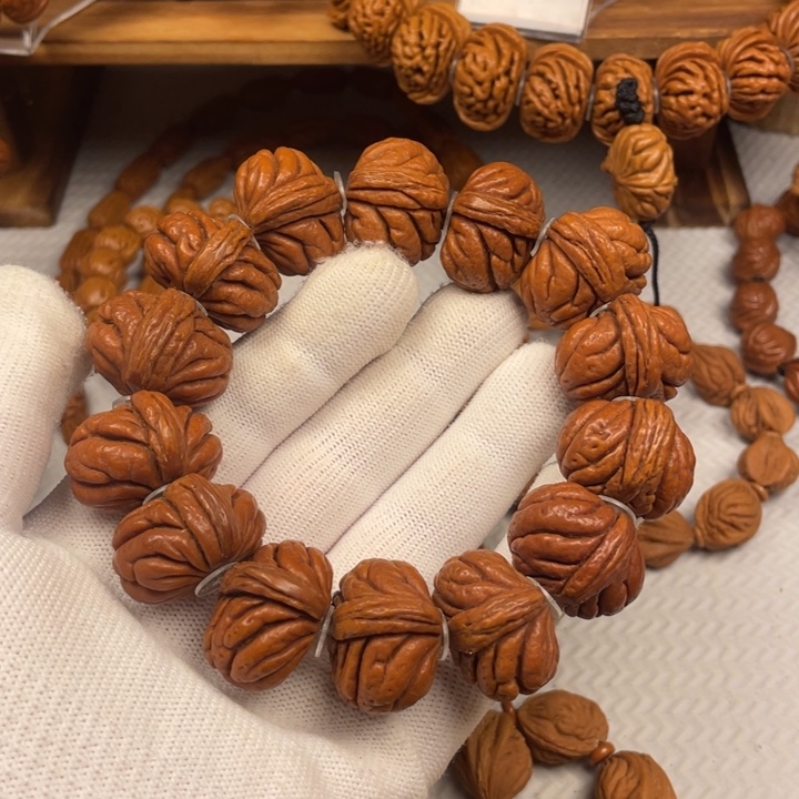 桃木3号链接桃核手串一个