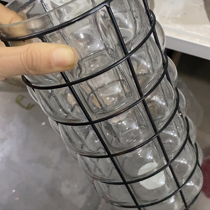 谷****玻璃15x25瑕疵不退