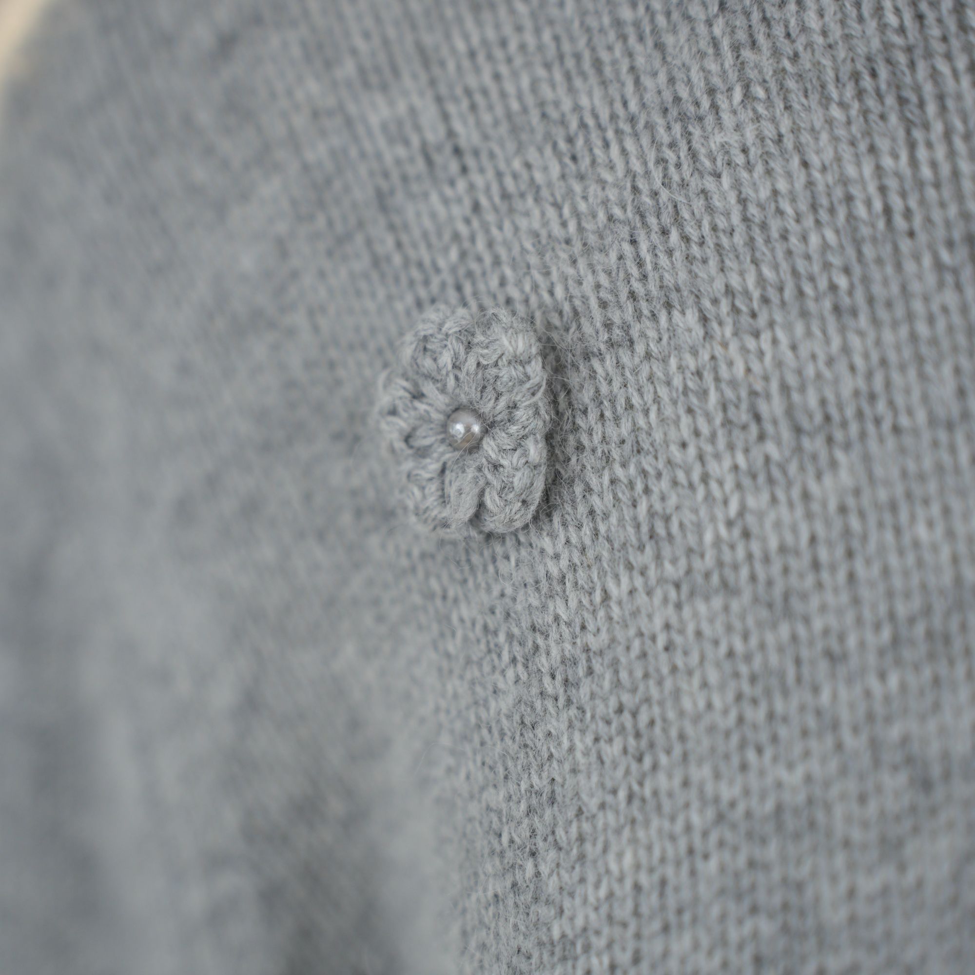 2025洋气炸街毛衣高级针织衫圆领时尚显瘦温柔打底衫女内搭