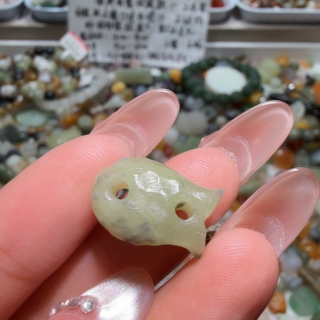 和田玉未镶嵌珠宝奇石