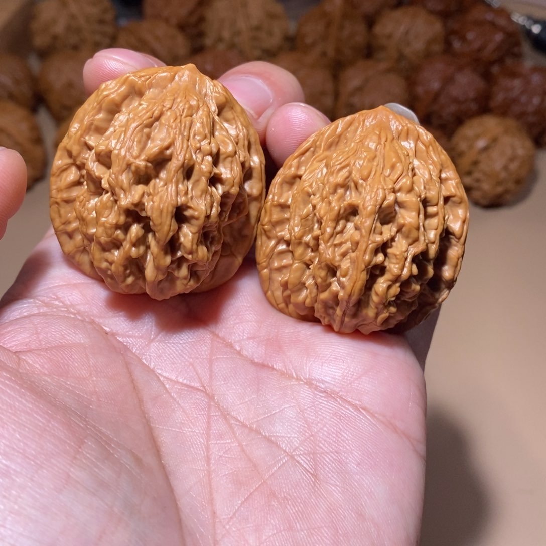 文玩核桃把件全品无修39尺虎头