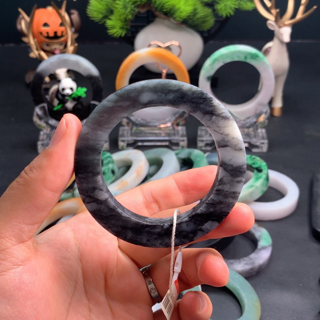 定制翡翠手镯未镶嵌