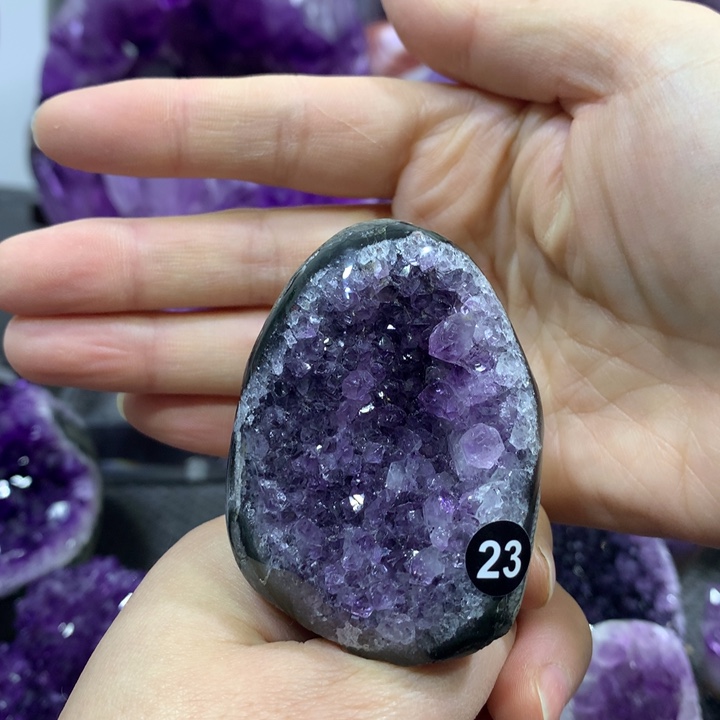紫晶大型摆件（非配饰）未镶嵌