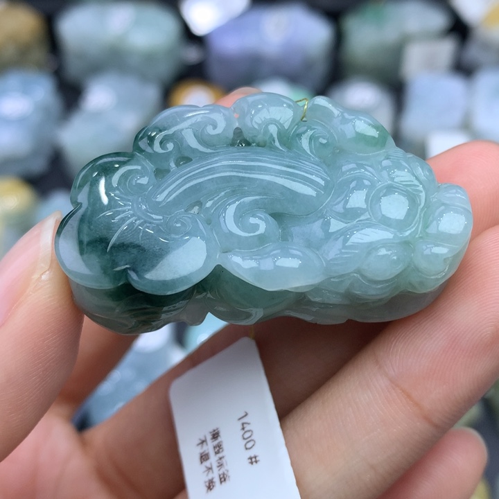 翡翠颈饰未镶嵌天然缅甸翡翠