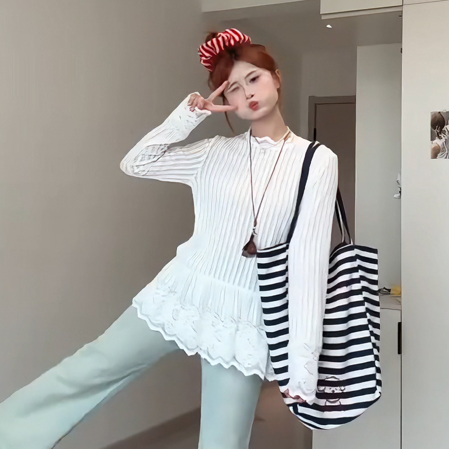 【9065】大码女装胖mm百搭长袖蕾丝打底衫秋季遮肉显瘦气质小衫上衣