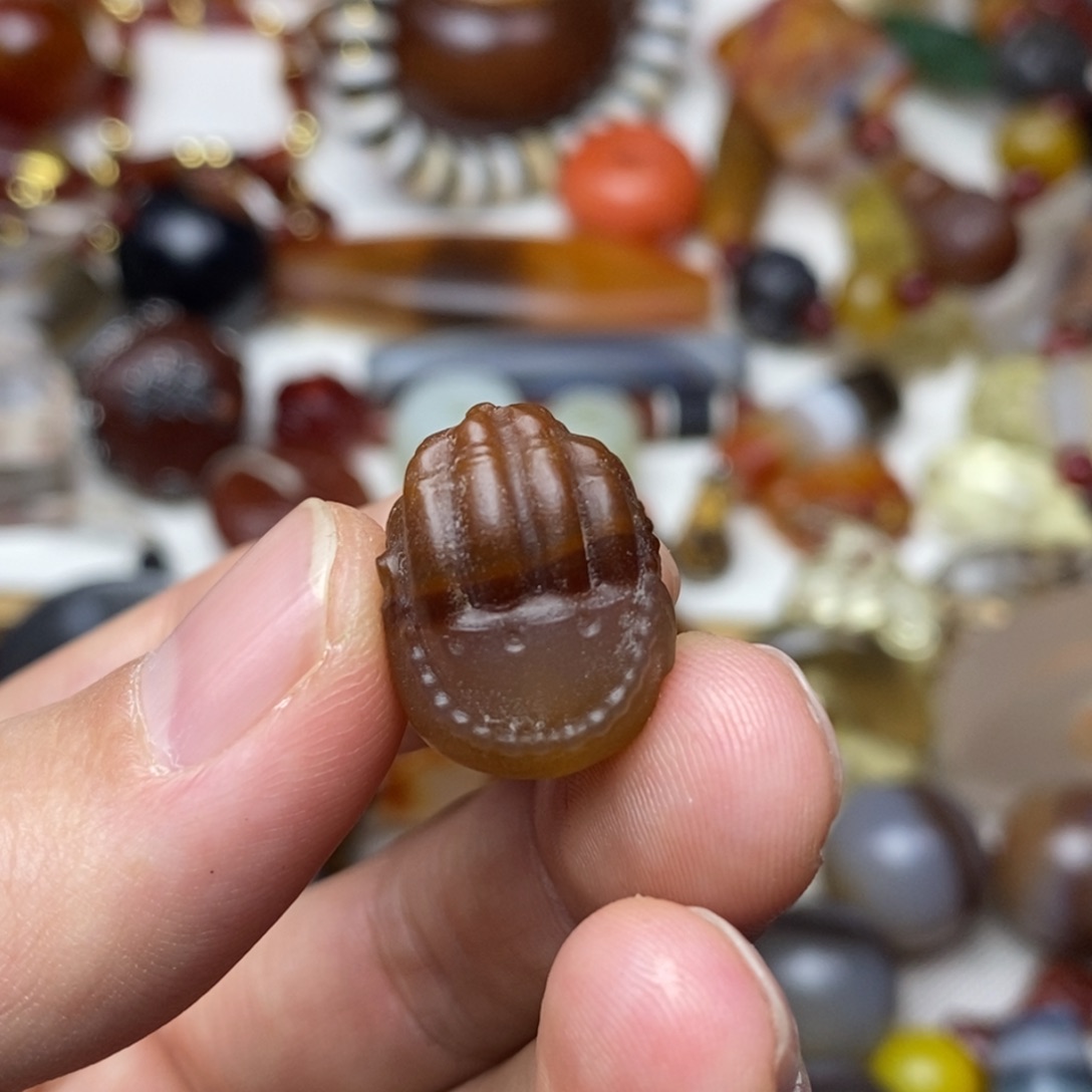 玛瑙/玉髓未镶嵌颈饰