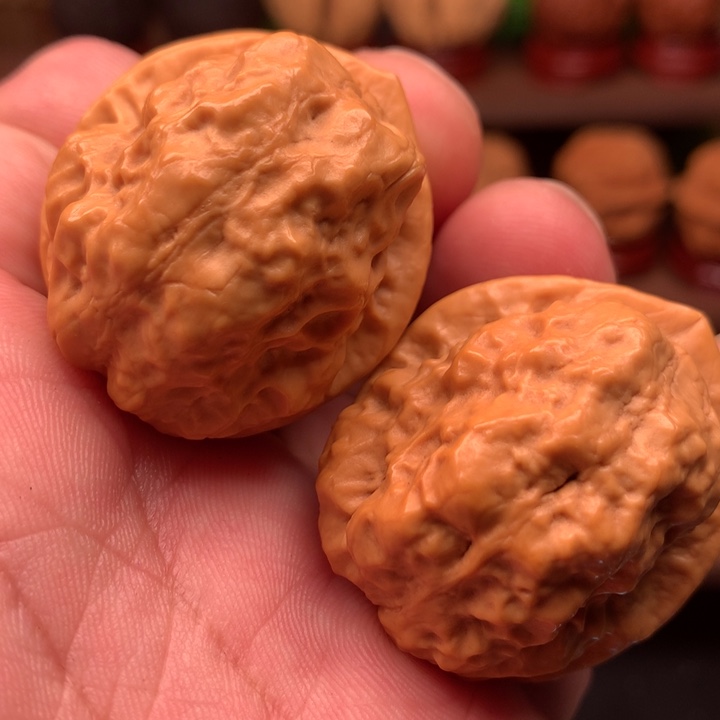 文玩核桃吊坠至尊妖蟾