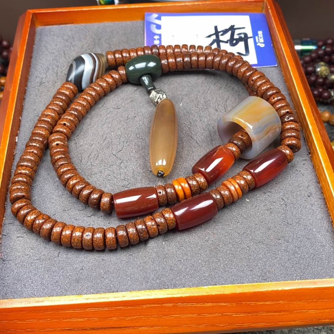 星月菩提吊坠李****发星月