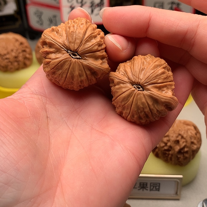 文玩核桃吊坠37尺精品铁锤679号