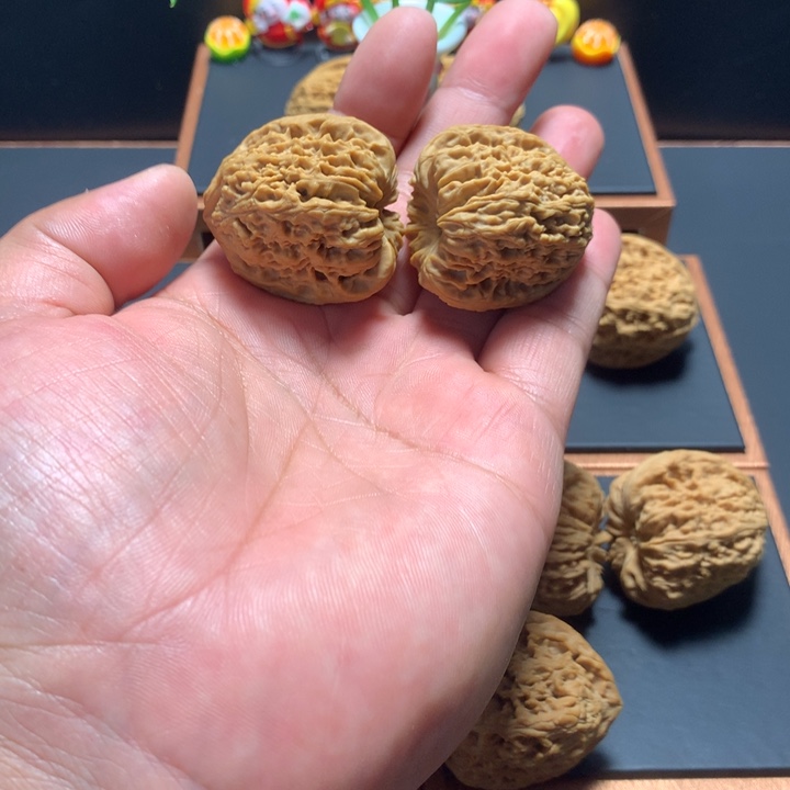 【闪购商品】文玩核桃把件南将石狮子头10号