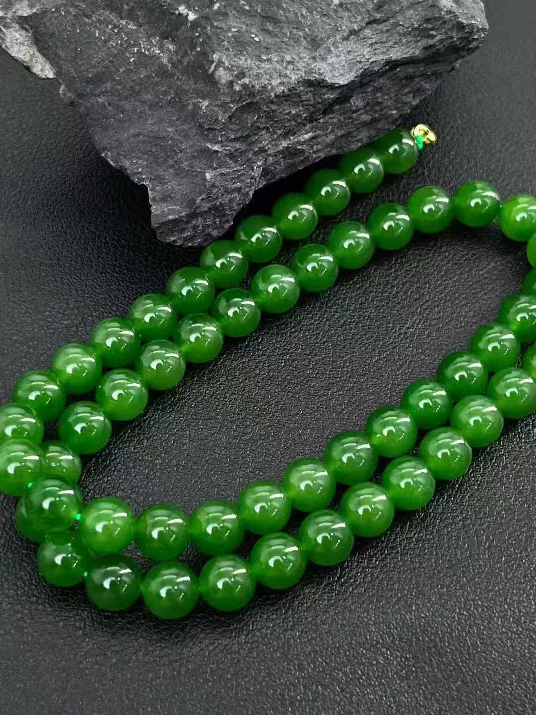 和田玉碧玉高货8mm碧玉冰阳绿项链