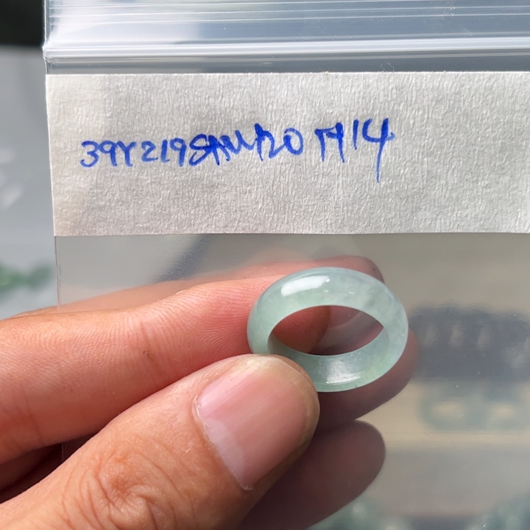 定制翡翠未镶嵌离*