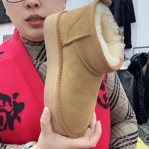 双面款羊皮牛皮羊毛36码样品捡漏雪地靴默认微瑕送袜子