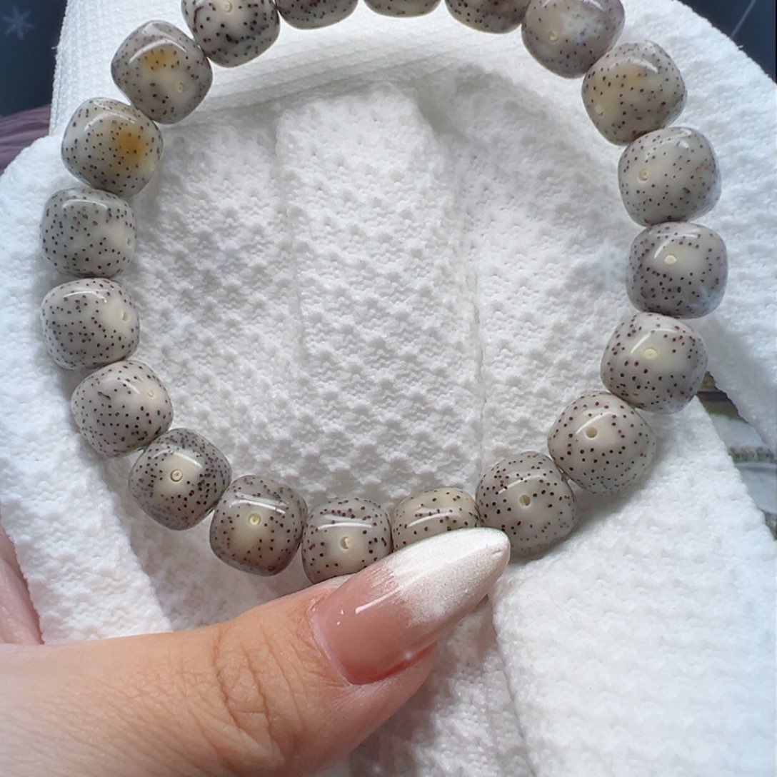 星月菩提手串?12x11星点