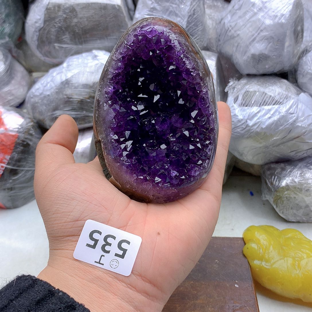 紫晶大型摆件（非配饰）未镶嵌