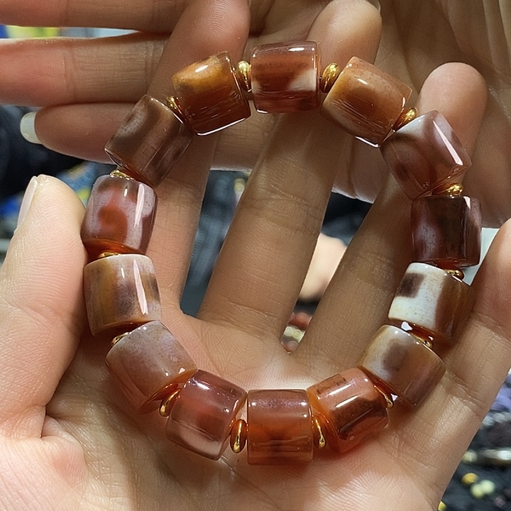 玛瑙/玉髓手串合金228