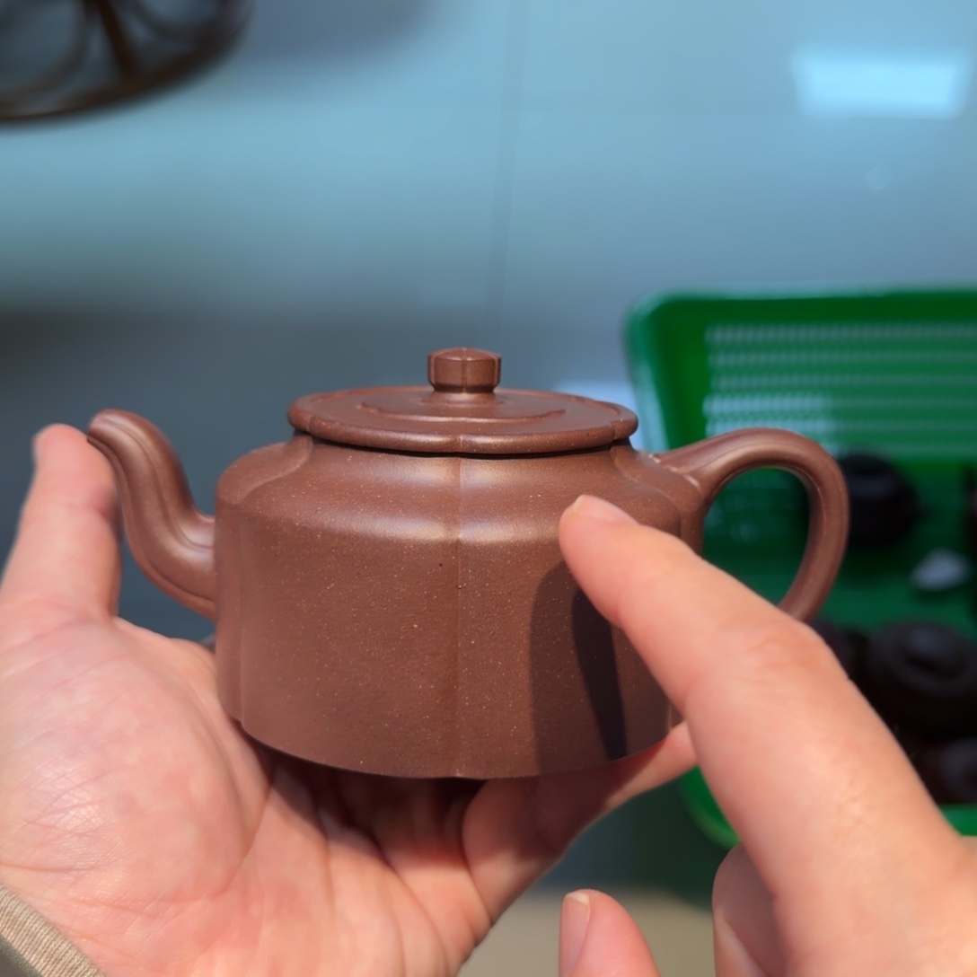 紫砂茶杯送本绿瑕疵适和