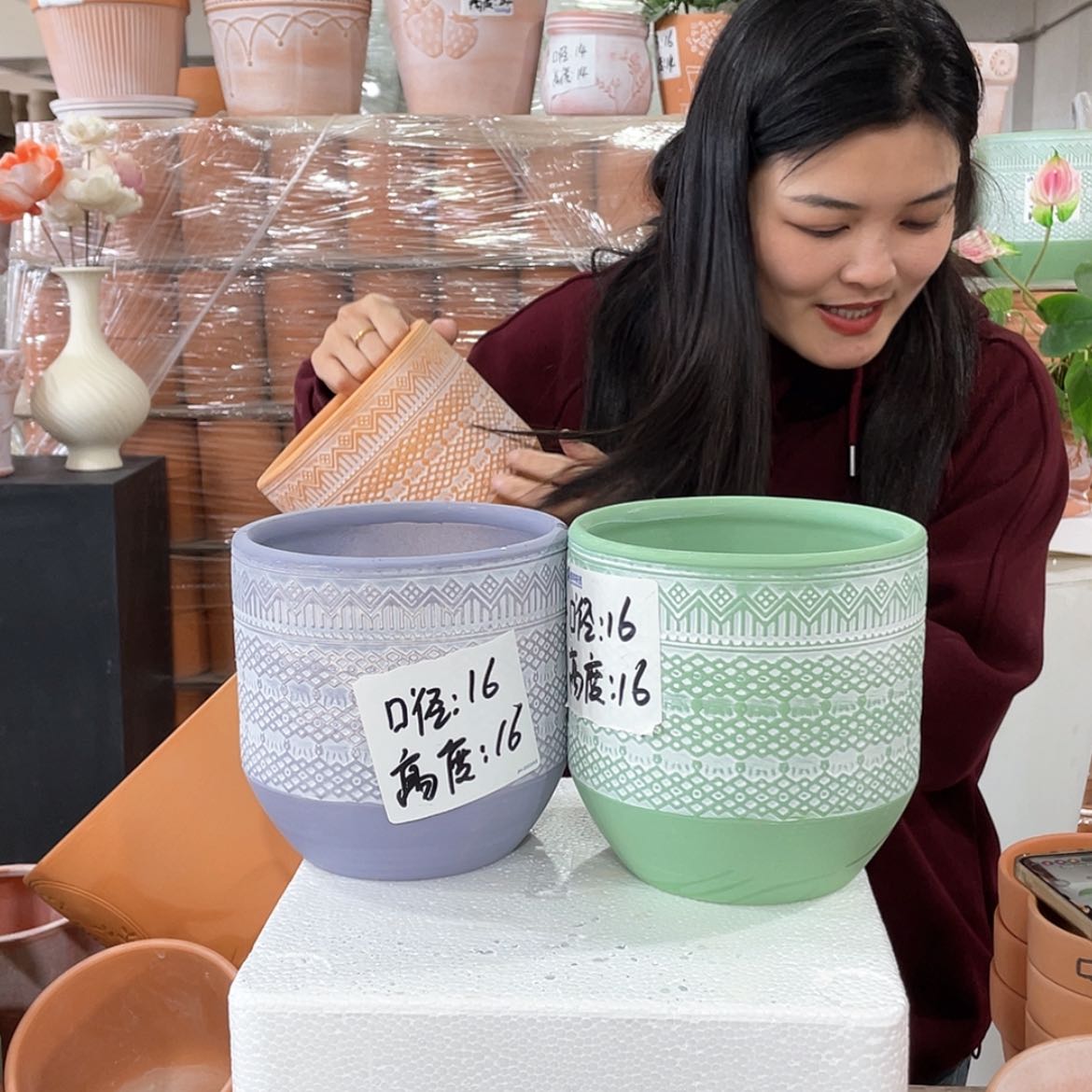 【闪购商品】红陶119机雕紫色加绿色16-16