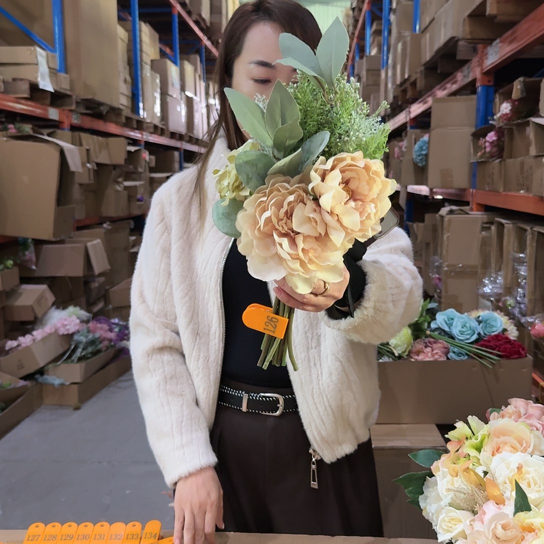 126号「闪购」仿真花，公主请下单