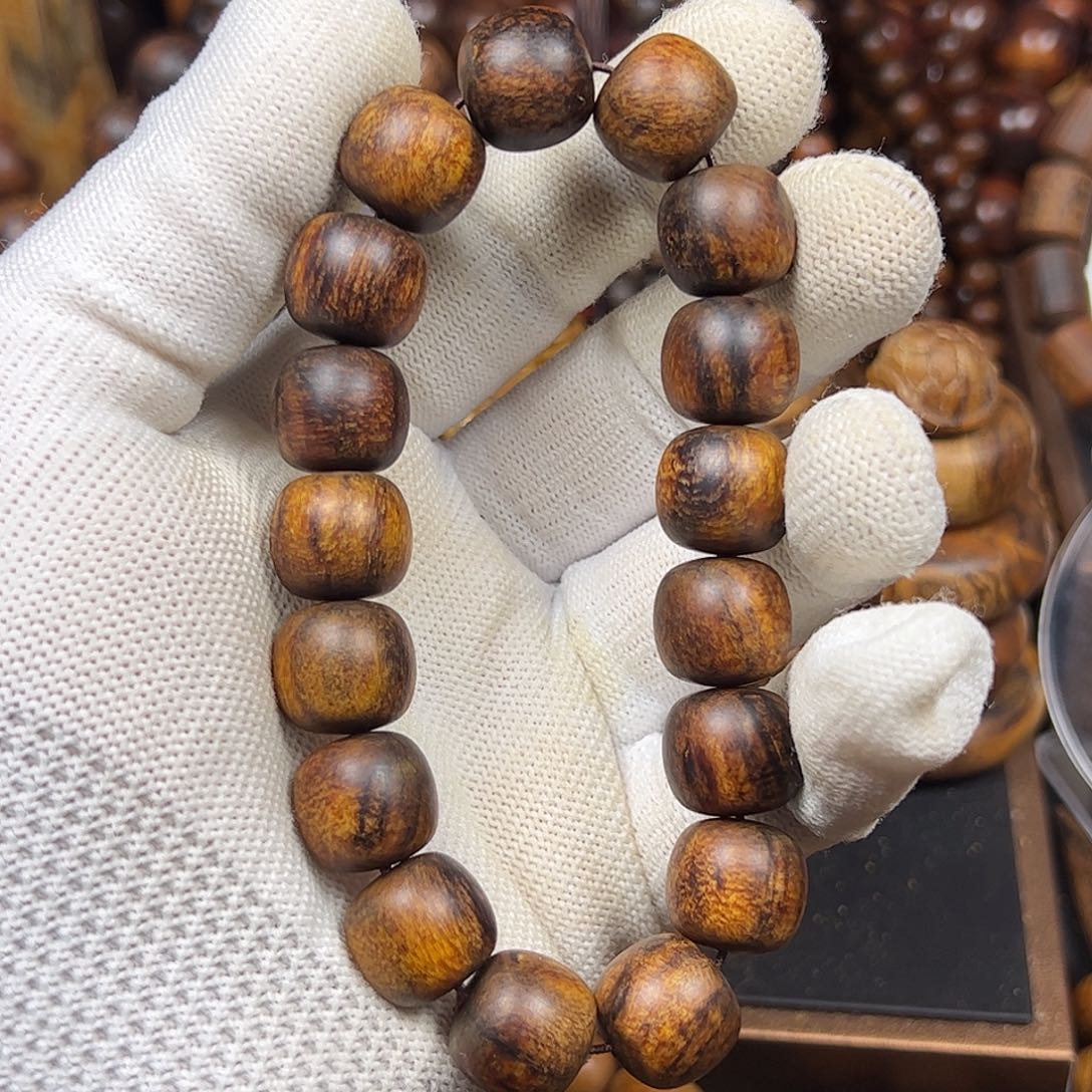 贡木1314火焰龙鳞高抛手串