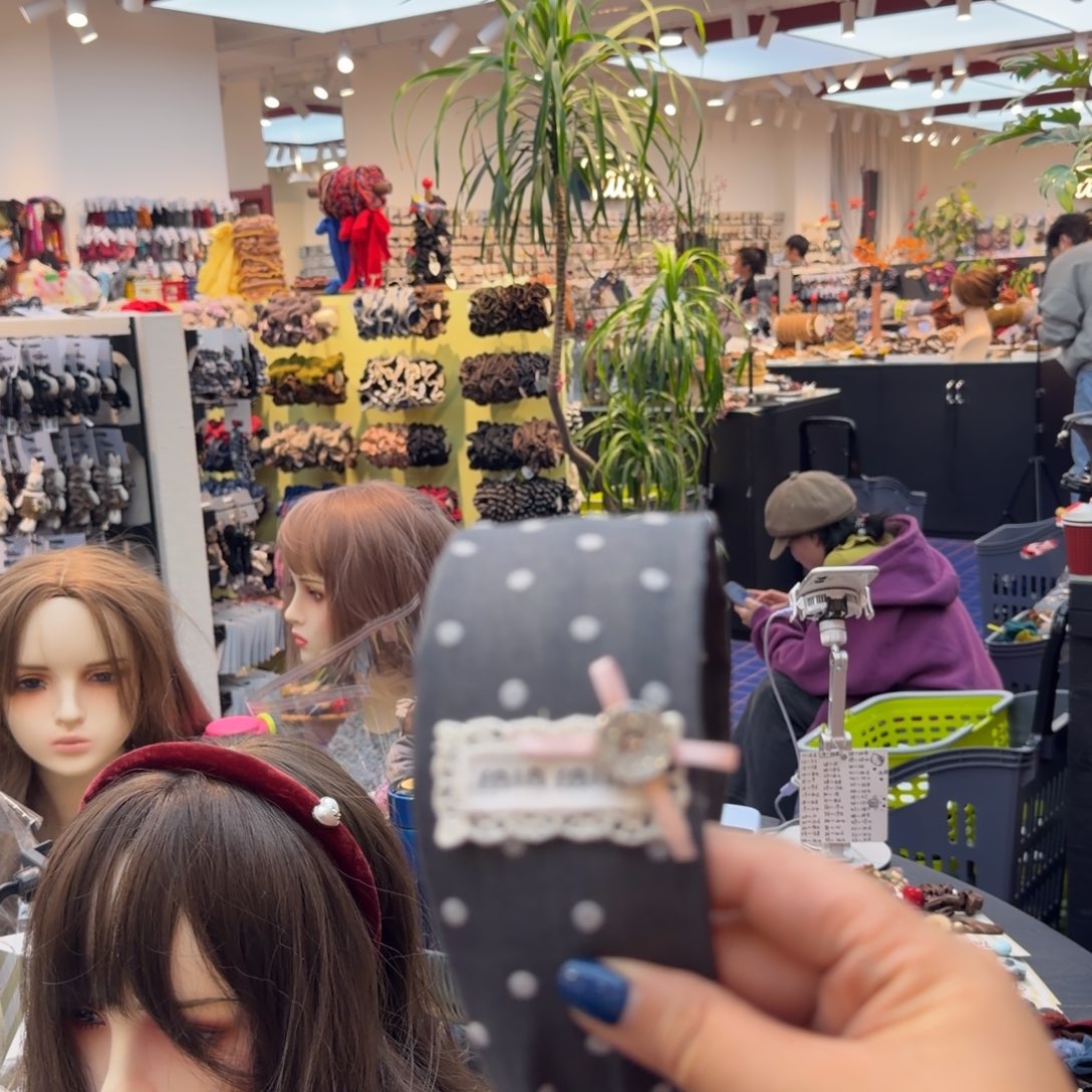 非金属波点灰色宽