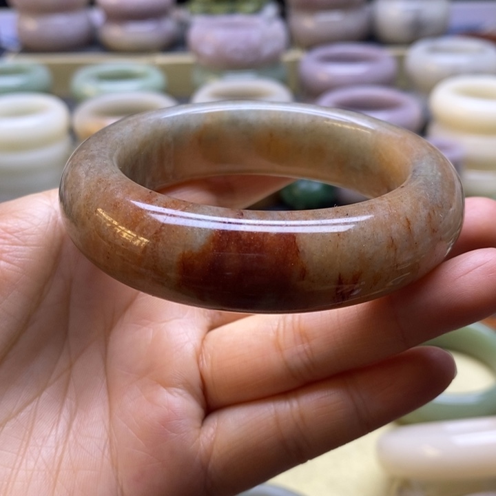 石英质玉未镶嵌手镯