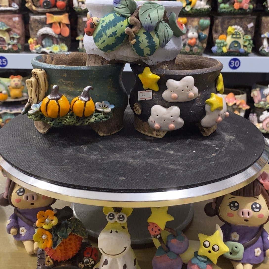 *****白狐粗陶手捏花盆