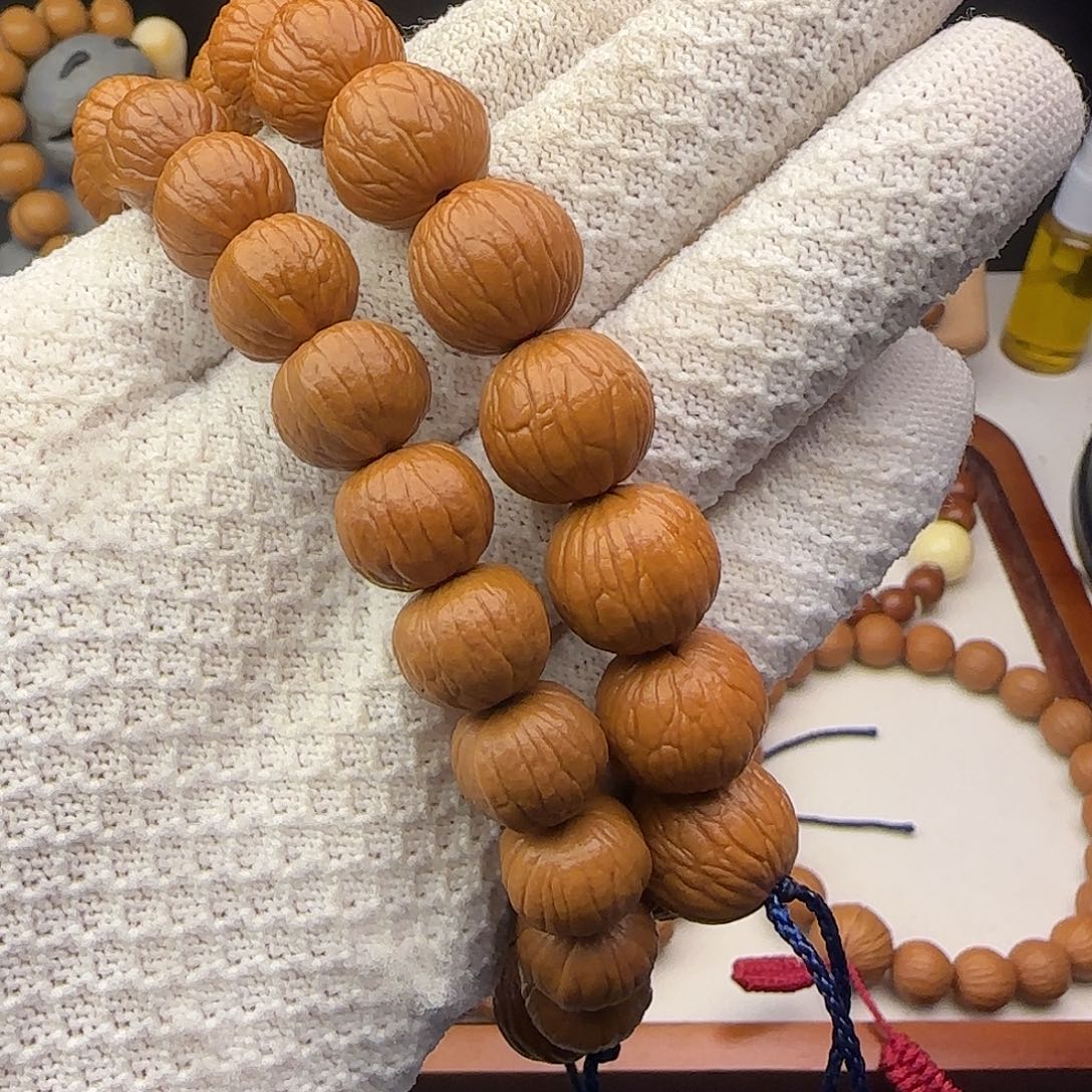 猴头核桃吊坠南瓜聚宝盆